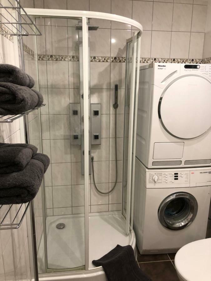Ferienwohnungen Weber Butzbach Ngoại thất bức ảnh
